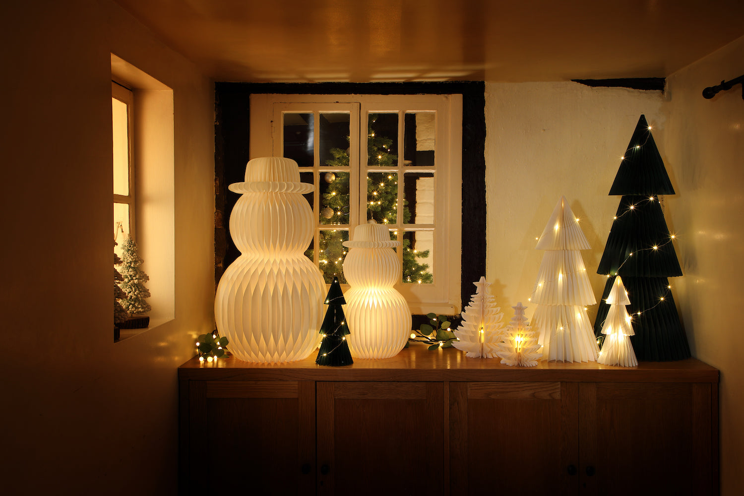 NOMA Cream Paper Tree with Flickering Effect Tealight - Set of 2