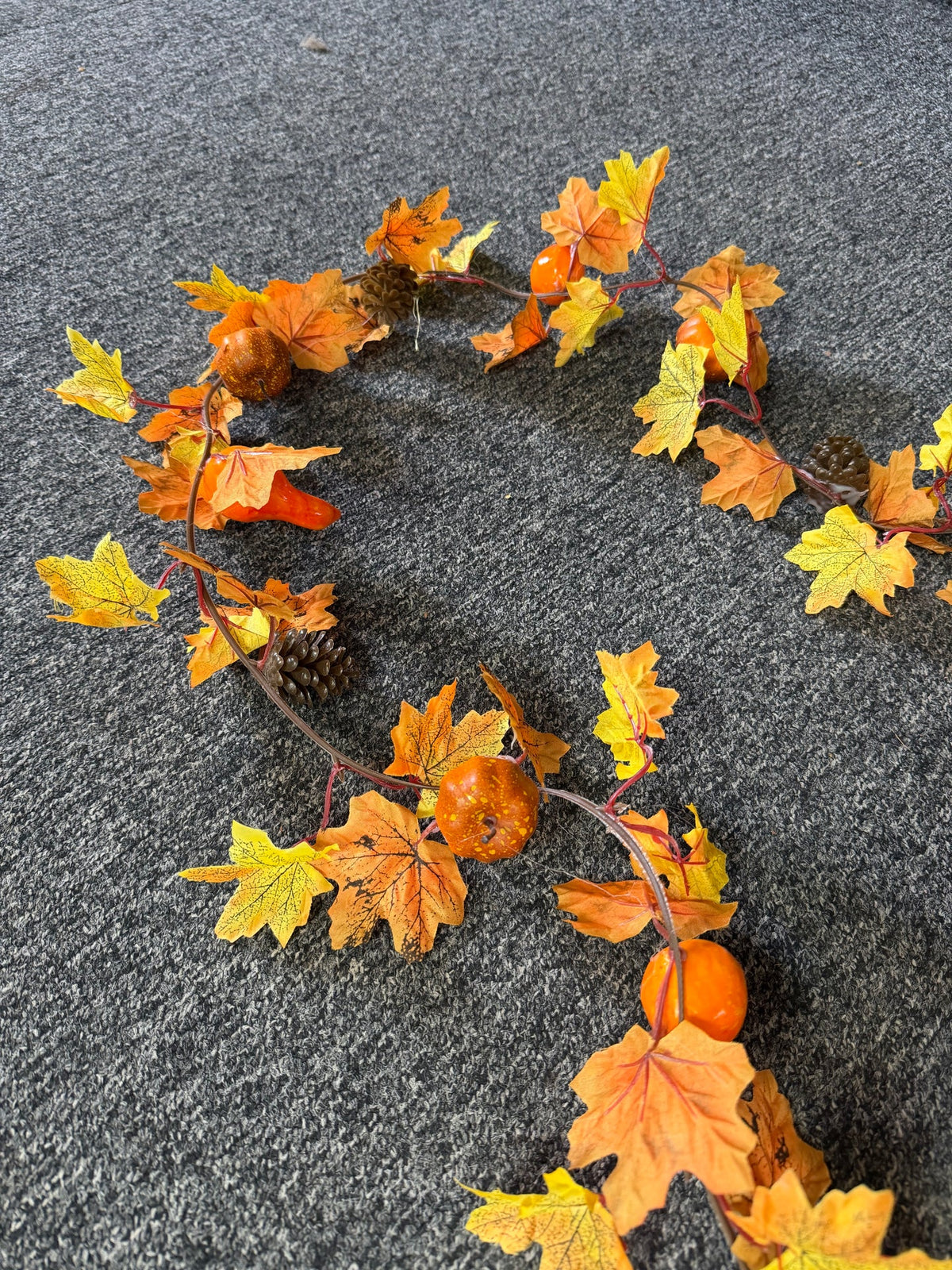 Autumn Maple Leaves & Pumpkins Garland - 1.9m