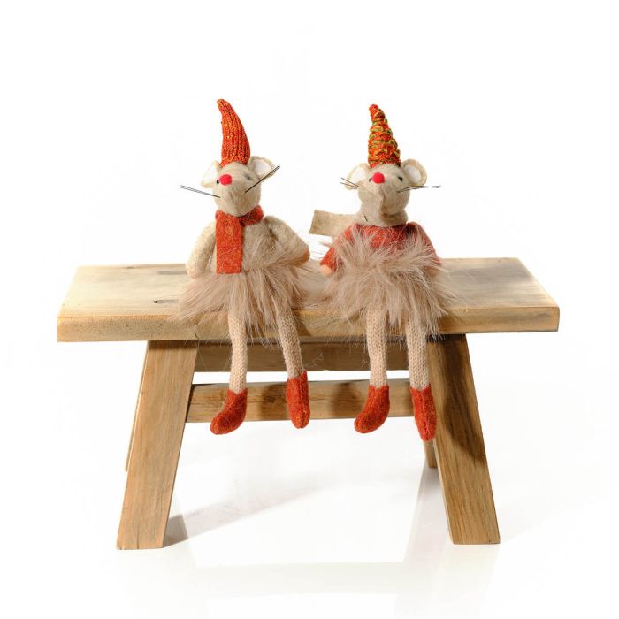 Mouse Shelf Sitter With Hat & Scarf