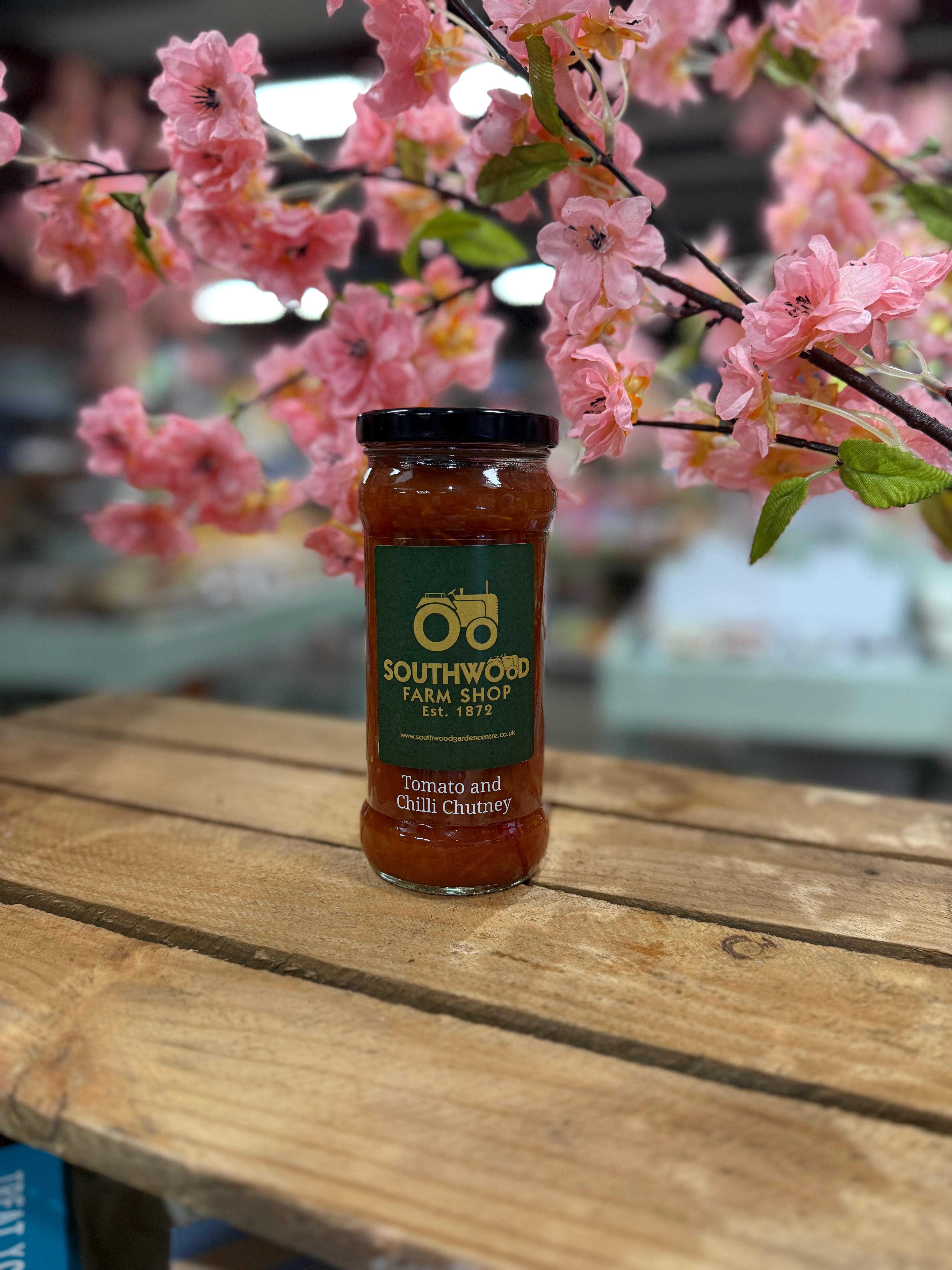 Southwood Farmshop Tomato & Chilli Chutney Jar - 390g