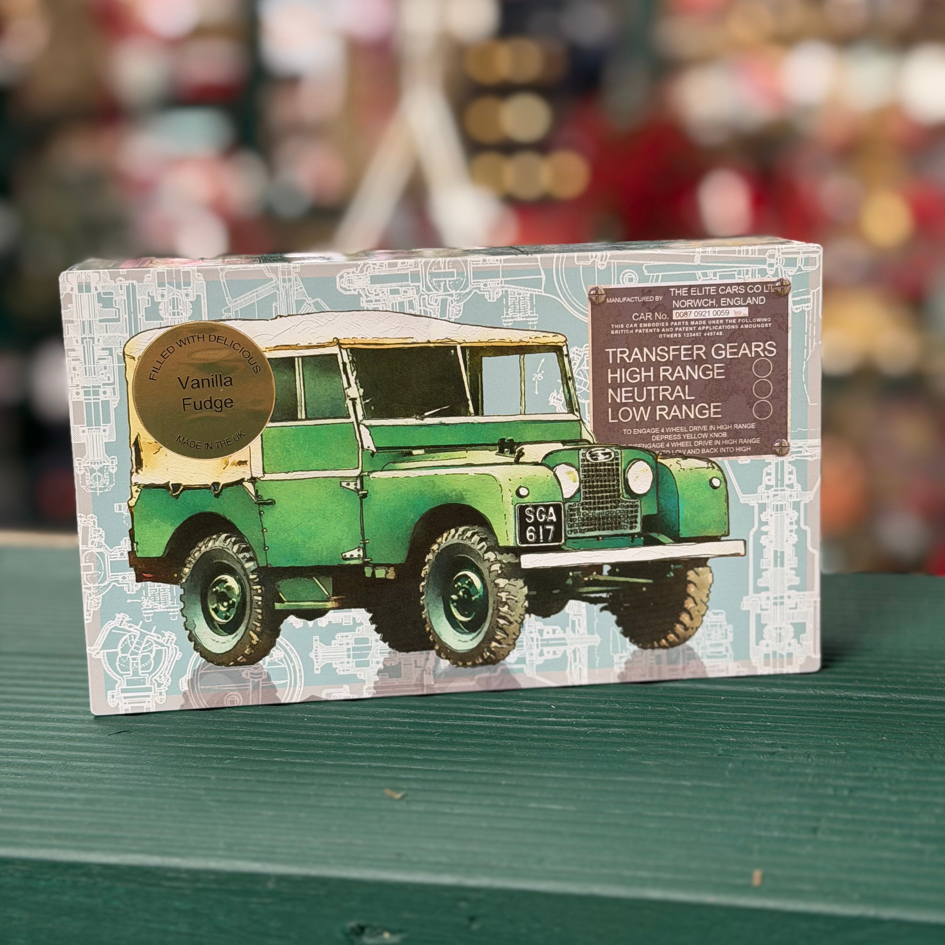 Off Road Hinged Rectangular Tin with Vanilla Fudge 175g