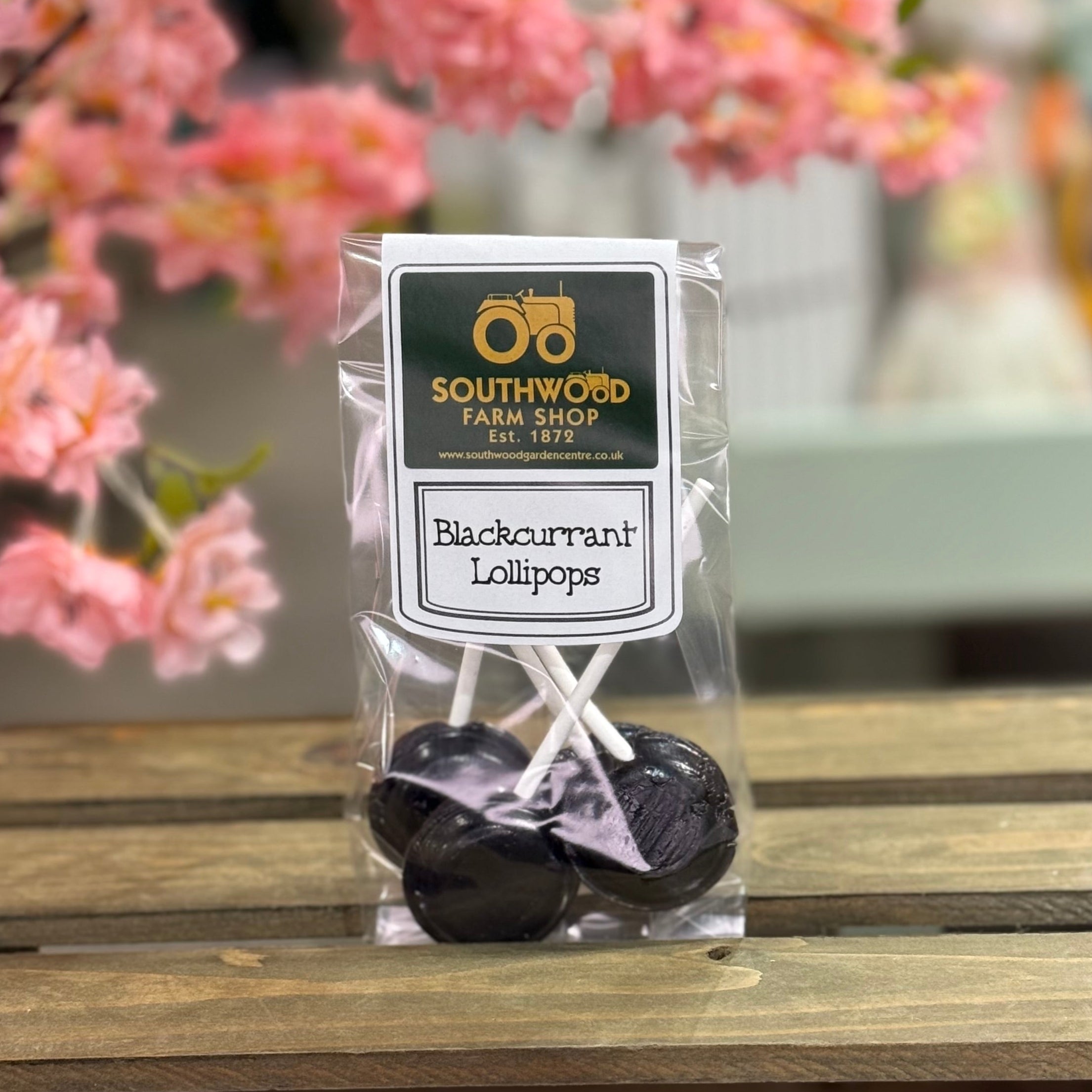 Southwood Farmshop Blackcurrant Traditional Lollipops Pack of 4