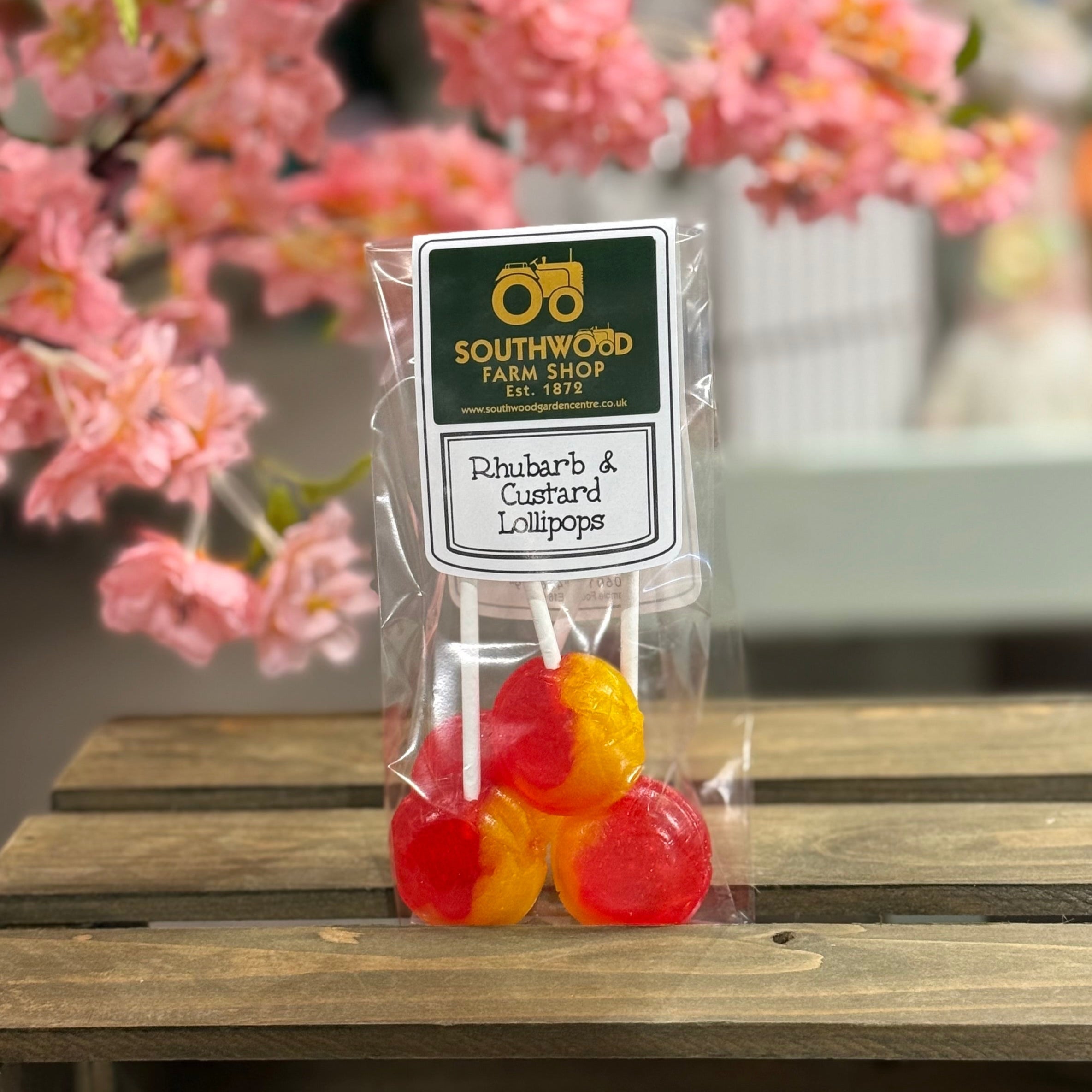 Southwood Farmshop -Rhubarb & Custard Traditional Lollipops