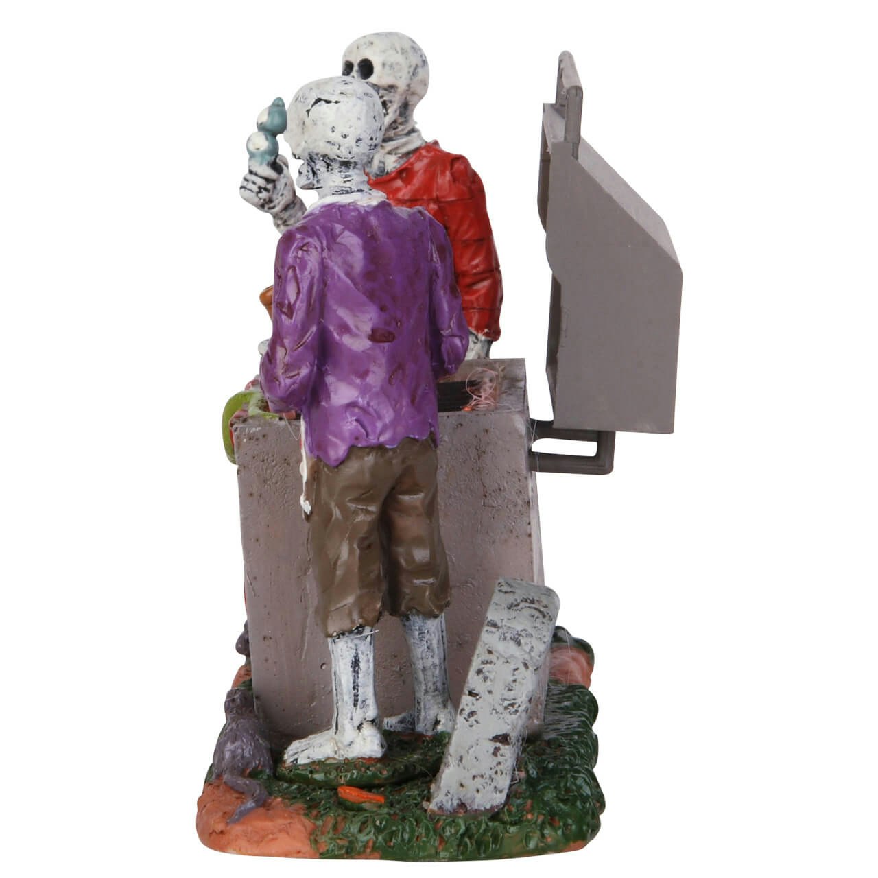 Lemax Spooky Town - Gory Grillin Skeleton BBQ with Lights